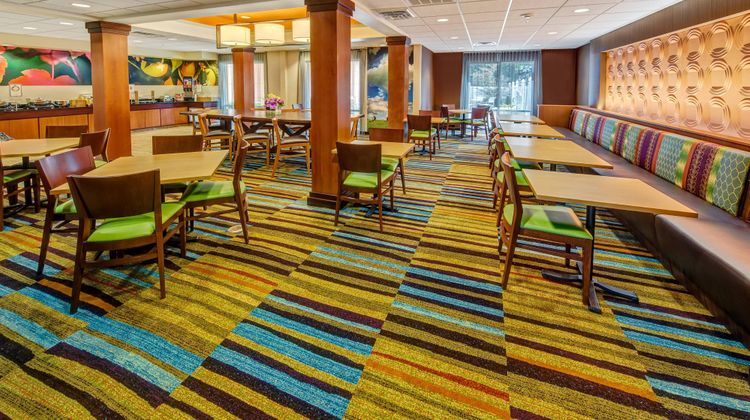 Fairfield Inn & Suites Russellville Restaurant