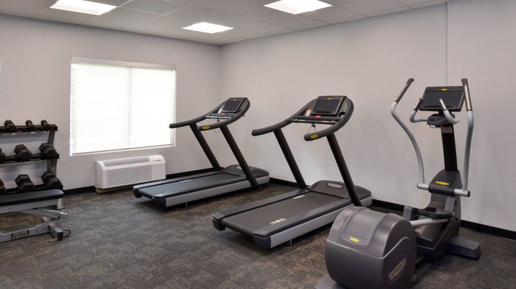 Fairfield Inn And Suites By Marriott Health Club