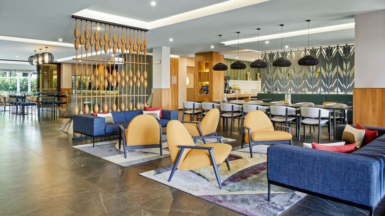 <b>Courtyard by Marriott San Jose Escazu Lobby</b>. Images powered by <a href="https://www.leonardoworldwide.com/" title="Leonardo Worldwide" target="_blank">Leonardo</a>.