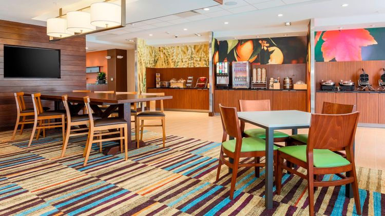Fairfield Inn & Suites Decatur Restaurant