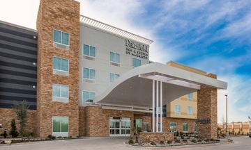 Fairfield Inn & Suites SW at Cityview