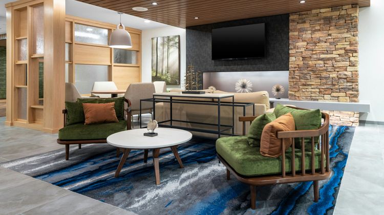 Fairfield Inn Dallas DFW Airport North Lobby