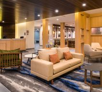 Fairfield Inn & Suites SW at Cityview Lobby