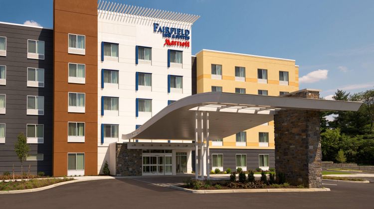 Fairfield Inn & Suites Lancaster East Exterior