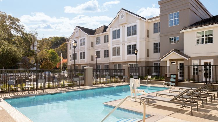 Residence Inn Pleasanton Pool