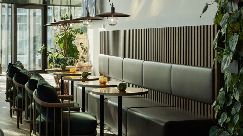 <b>The Cloud One Duesseldorf-Kobogen Restaurant</b>. Images powered by <a href="https://www.leonardoworldwide.com/" title="Leonardo Worldwide" target="_blank">Leonardo</a>.