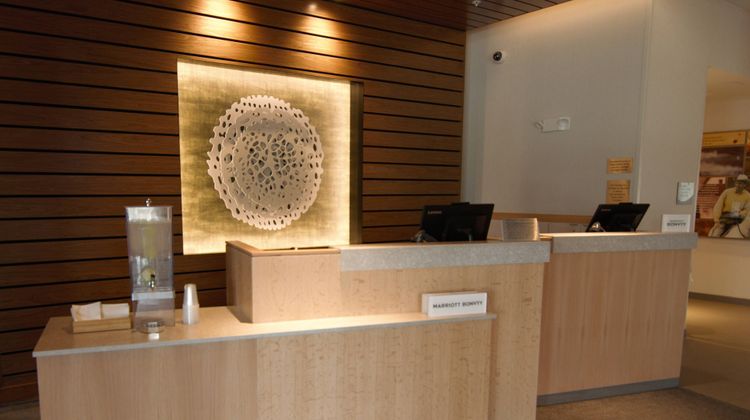 Fairfield Inn & Suites Winona Lobby