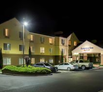 Fairfield Inn by Marriott Exterior