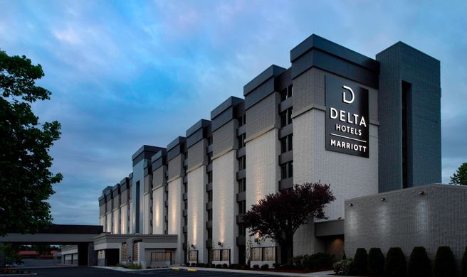 Delta Hotels by Marriott Seattle Everett Exterior