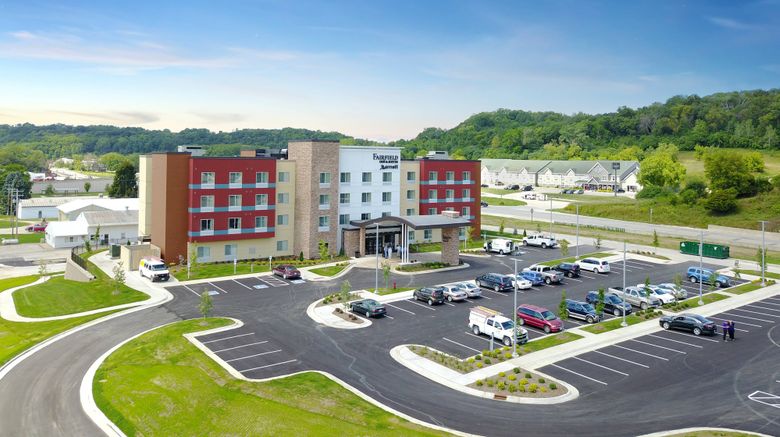 <b>Fairfield Inn & Suites Decorah Exterior</b>. Images powered by <a href="https://www.leonardoworldwide.com/" title="Leonardo Worldwide" target="_blank">Leonardo</a>.