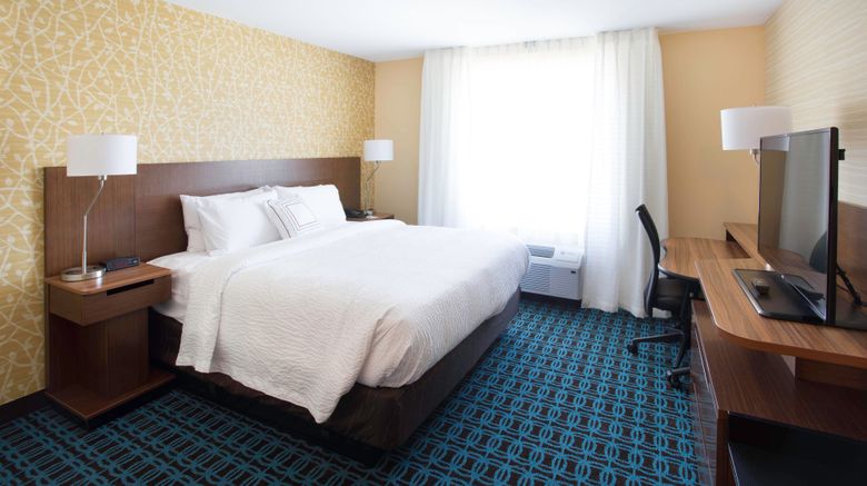 <b>Fairfield Inn & Suites Decorah Room</b>. Images powered by <a href="https://www.leonardoworldwide.com/" title="Leonardo Worldwide" target="_blank">Leonardo</a>.