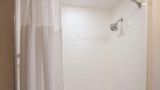 Fairfield Inn & Suites by Marriott Room