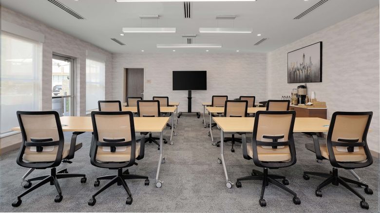 <b>Element New York Wood-Ridge Meeting</b>. Images powered by <a href="https://www.leonardoworldwide.com/" title="Leonardo Worldwide" target="_blank">Leonardo</a>.