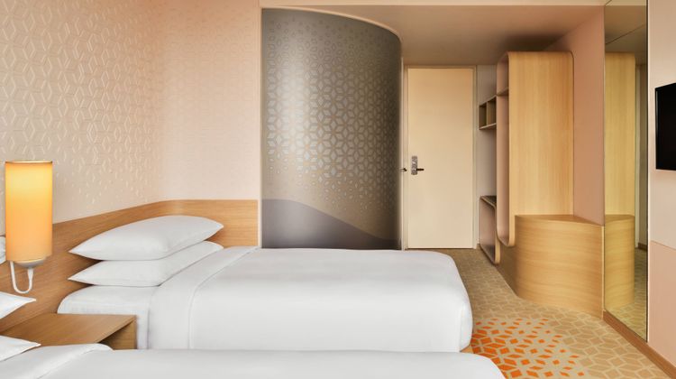 Fairfield Inn Chennai Mahindra WorldCity Room