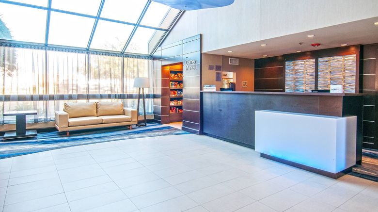 <b>Fairfield Inn & Stes Dallas/Ft Worth Apt Lobby</b>. Images powered by <a href="https://www.leonardoworldwide.com/" title="Leonardo Worldwide" target="_blank">Leonardo</a>.