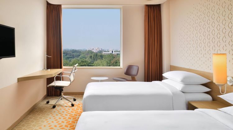 Fairfield Inn Chennai Mahindra WorldCity Room