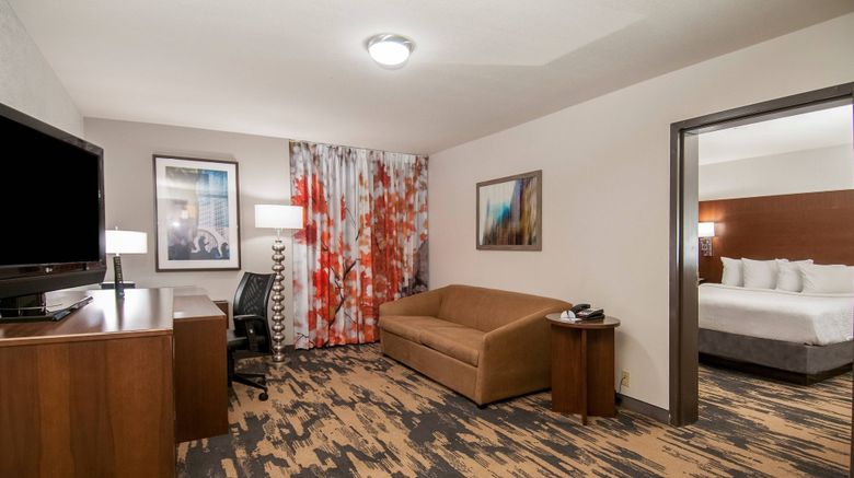 <b>Fairfield Inn & Stes Dallas/Ft Worth Apt Room</b>. Images powered by <a href="https://www.leonardoworldwide.com/" title="Leonardo Worldwide" target="_blank">Leonardo</a>.