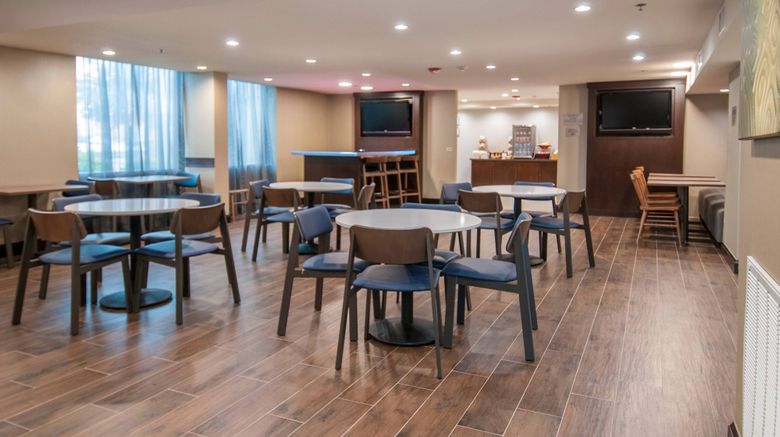 <b>Fairfield Inn & Stes Dallas/Ft Worth Apt Restaurant</b>. Images powered by <a href="https://www.leonardoworldwide.com/" title="Leonardo Worldwide" target="_blank">Leonardo</a>.