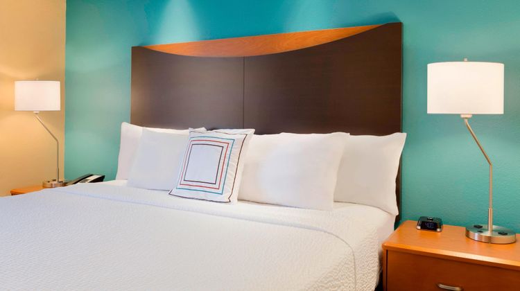 Fairfield Inn & Suites Fort Worth Suite