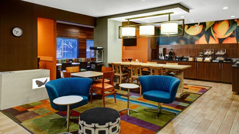<b>Fairfield Inn Dothan Lobby</b>. Images powered by <a href="https://www.leonardoworldwide.com/" title="Leonardo Worldwide" target="_blank">Leonardo</a>.