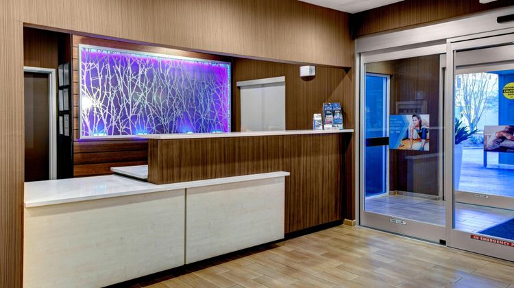 Fairfield Inn Dothan Lobby