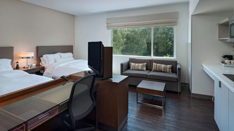 Element Houston Vintage Park Room
