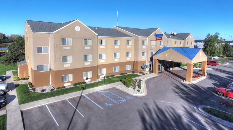 Fairfield Inn & Suites Mt. Pleasant Exterior