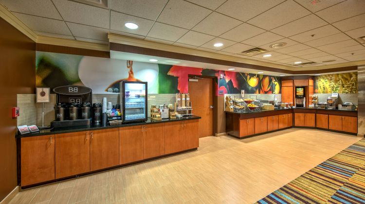 Fairfield Inn & Suites Naples Restaurant