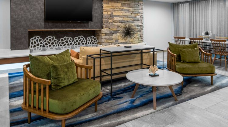 Fairfield Inn & Suites Rocky Mount Lobby