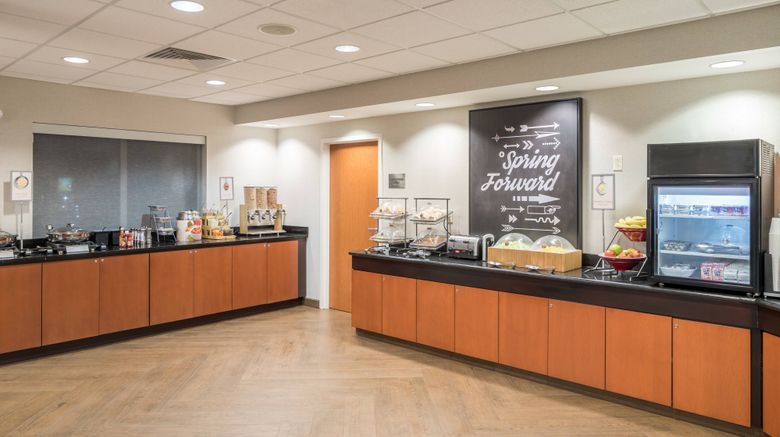 <b>Fairfield Inn & Suites Kansas City Restaurant</b>. Images powered by <a href="https://www.leonardoworldwide.com/" title="Leonardo Worldwide" target="_blank">Leonardo</a>.