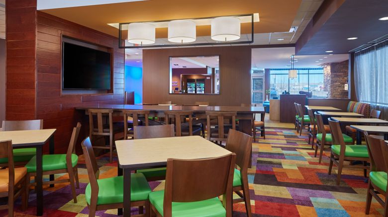 <b>Fairfield Inn & Suites Rawlins Restaurant</b>. Images powered by <a href="https://www.leonardoworldwide.com/" title="Leonardo Worldwide" target="_blank">Leonardo</a>.