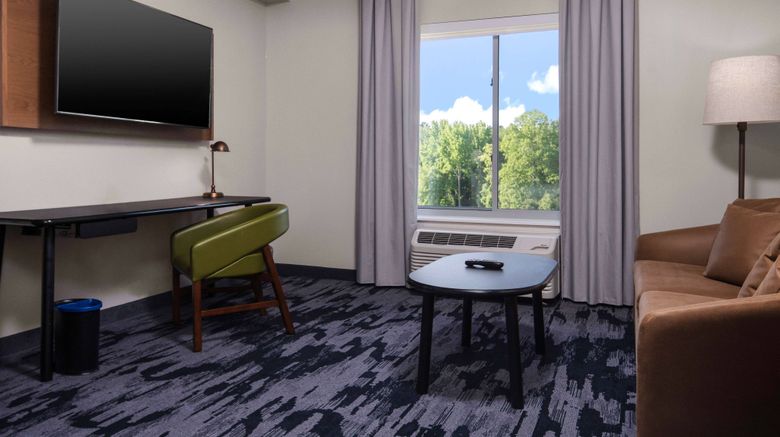 <b>Fairfield Inn & Suites Rocky Mount Room</b>. Images powered by <a href="https://www.leonardoworldwide.com/" title="Leonardo Worldwide" target="_blank">Leonardo</a>.