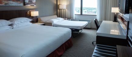 Delta Hotels Saguenay Conference Centre Room