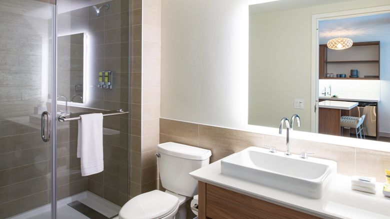 <b>Element Overland Park Room</b>. Images powered by <a href="https://www.leonardoworldwide.com/" title="Leonardo Worldwide" target="_blank">Leonardo</a>.
