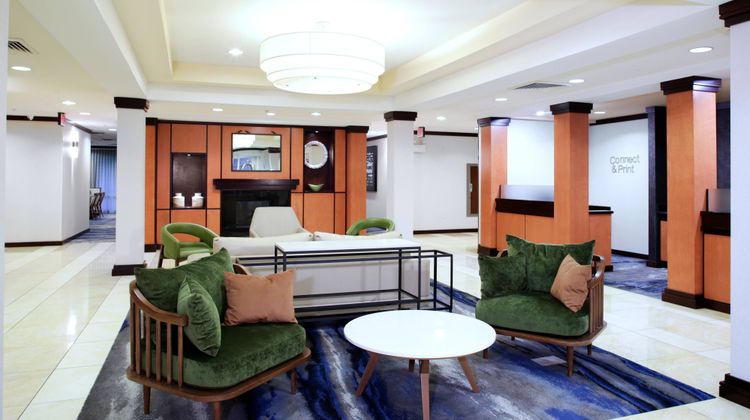 Fairfield Inn & Suites Milledgeville Lobby