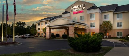 Fairfield Inn & Suites Milledgeville Exterior