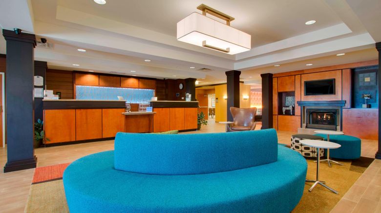 <b>Fairfield Inn & Suites Clermont Lobby</b>. Images powered by <a href="https://www.leonardoworldwide.com/" title="Leonardo Worldwide" target="_blank">Leonardo</a>.