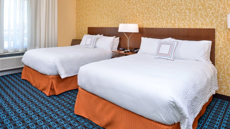 <b>Fairfield Inn/Suites Sacramento Airport Room</b>. Images powered by <a href="https://www.leonardoworldwide.com/" title="Leonardo Worldwide" target="_blank">Leonardo</a>.
