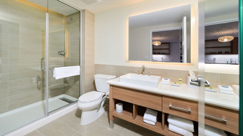 <b>Element North Kansas City Room</b>. Images powered by <a href="https://www.leonardoworldwide.com/" title="Leonardo Worldwide" target="_blank">Leonardo</a>.