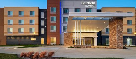 Fairfield Inn & Suites Oskaloosa Exterior