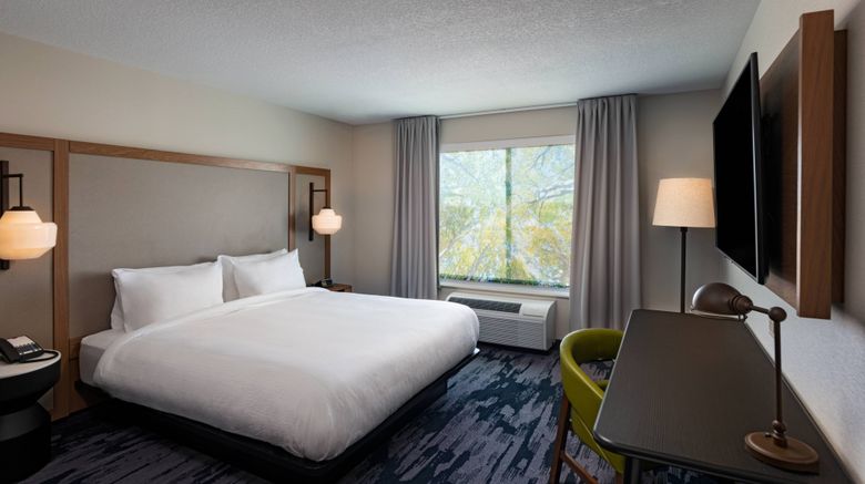 <b>Fairfield Inn & Suites Oskaloosa Room</b>. Images powered by <a href="https://www.leonardoworldwide.com/" title="Leonardo Worldwide" target="_blank">Leonardo</a>.