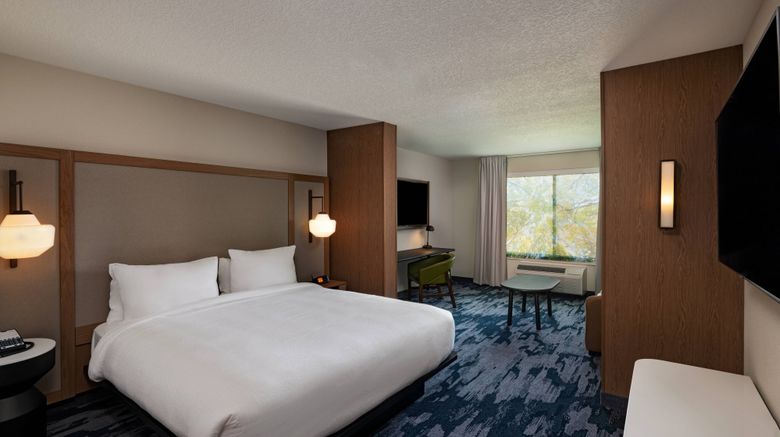 <b>Fairfield Inn & Suites Oskaloosa Suite</b>. Images powered by <a href="https://www.leonardoworldwide.com/" title="Leonardo Worldwide" target="_blank">Leonardo</a>.