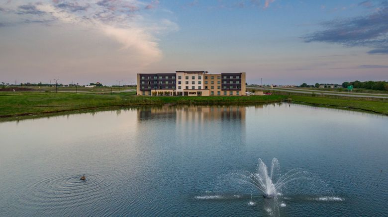 <b>Fairfield Inn/Suites Des Moines/Altoona Exterior</b>. Images powered by <a href="https://www.leonardoworldwide.com/" title="Leonardo Worldwide" target="_blank">Leonardo</a>.