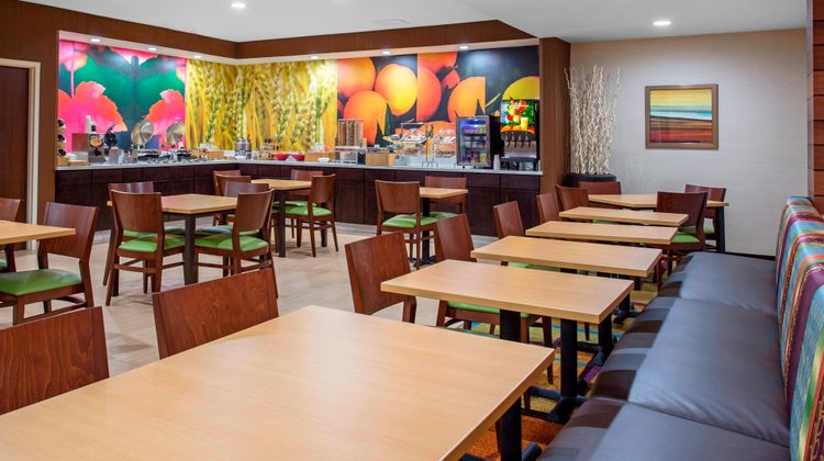 Fairfield Inn & Suites Santa Fe Restaurant