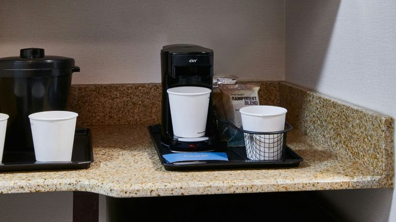<b>Fairfield Inn & Suites Detroit Livonia Suite</b>. Images powered by <a href="https://www.leonardoworldwide.com/" title="Leonardo Worldwide" target="_blank">Leonardo</a>.