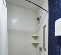 Fairfield Inn & Suites Detroit Livonia Room