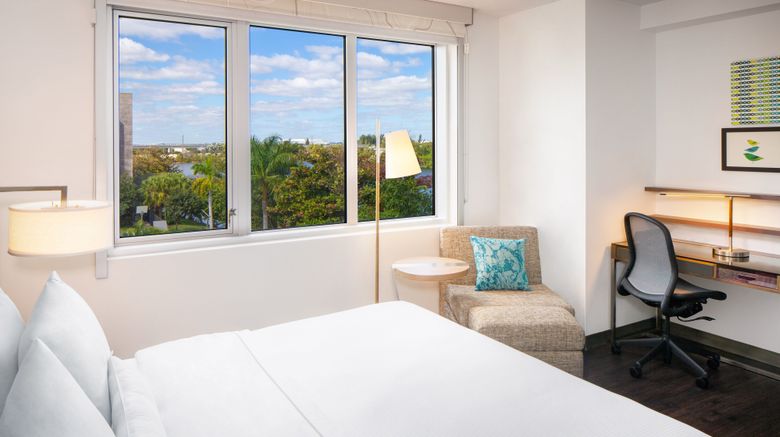 <b>Element Miami International Airport Room</b>. Images powered by <a href="https://www.leonardoworldwide.com/" title="Leonardo Worldwide" target="_blank">Leonardo</a>.