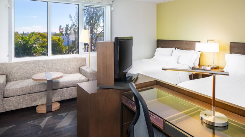 <b>Element Miami International Airport Room</b>. Images powered by <a href="https://www.leonardoworldwide.com/" title="Leonardo Worldwide" target="_blank">Leonardo</a>.