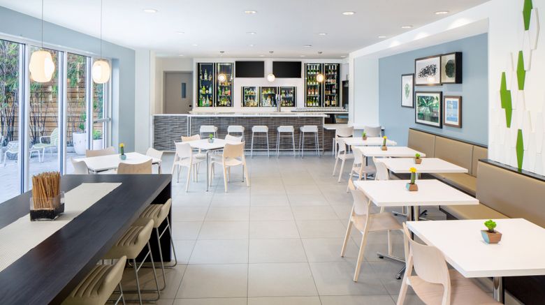 <b>Element Miami International Airport Restaurant</b>. Images powered by <a href="https://www.leonardoworldwide.com/" title="Leonardo Worldwide" target="_blank">Leonardo</a>.
