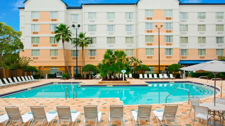 Fairfield Inn/Suites Orlando Lake Buena Pool